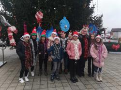 Ukrašavanje  bora i advent u Trnovcu